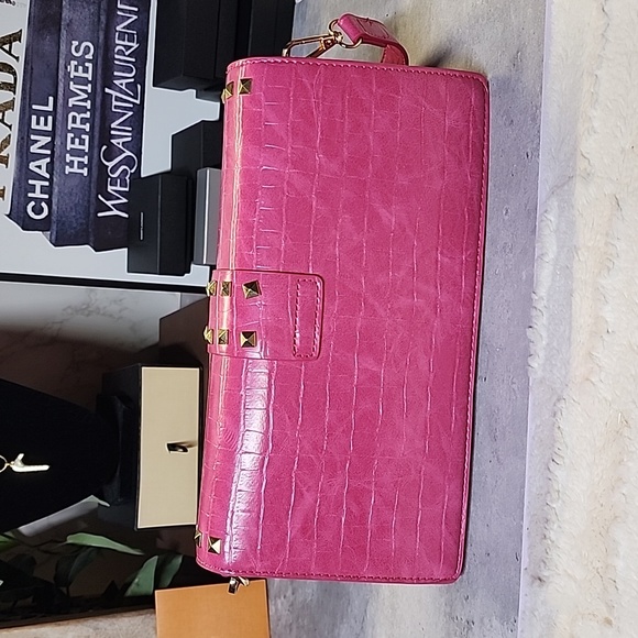 Boutique brand 3 way handbag - Picture 2 of 11